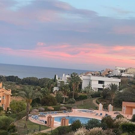 2 Bedroom Penthouse With A Private 360 Rooftop Terrace With Sea And Mountain Views Bahia de Casares Exterior foto